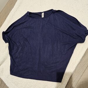 Jolie cold shoulder top